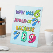 Funny Math Poster for Kids | 7 8 9 Joke 台座サイン (インサイチュ)