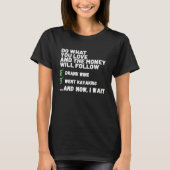 Funny Mens Womens Christian Prayed Went Kayaking Tシャツ (正面)