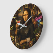 Funny Mona Lisa Bartender Cocktail Bar Decor ラージ壁時計 (傾斜)
