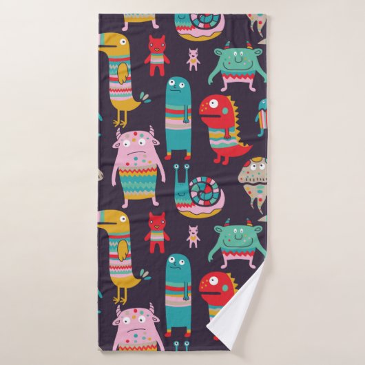 Funny monsters seamless pattern バスタオル (バスタオル)