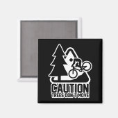 Funny Mountain Biking Warning - Caution Trees Do N マグネット (正面/裏面)