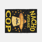 Funny Nacho Average Cop  フリースブランケット (正面(横))