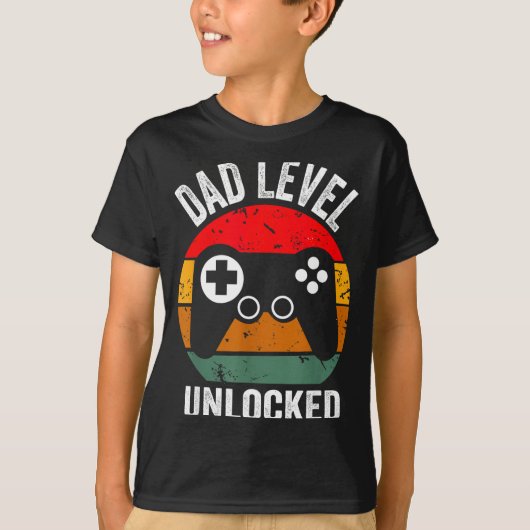 Funny New Dad Shirt Dad Level Unlocked Tee Shirt G Tシャツ (正面)