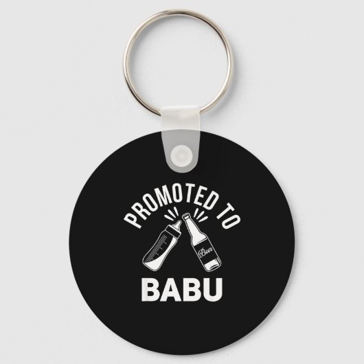 Funny New Grandpa Pregnancy Announcement Promoted キーホルダー (正面)