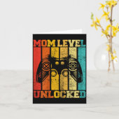 Funny New Mom Level Unlocked Gaming Pregnancy Anno カード (黄色い花)