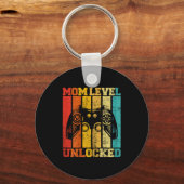 Funny New Mom Level Unlocked Gaming Pregnancy Anno キーホルダー (正面)