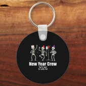Funny New Year Crew 2026 Medical Skeleton Celebrat キーホルダー (正面)