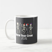 Funny New Year Crew 2026 Medical Skeleton Celebrat コーヒーマグカップ (左)