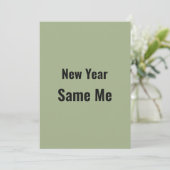 Funny New Year Same Me Minimal Green Greeting Card シーズンカード (スタンド正面)