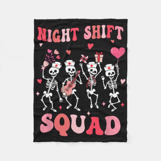 Funny Night Shift Squad Nurses Skeleton Dancing Va フリースブランケット (正面)