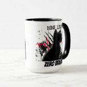 Funny "Nine Lives Zero Breaks" Cat lover Med Humor マグカップ (正面右)