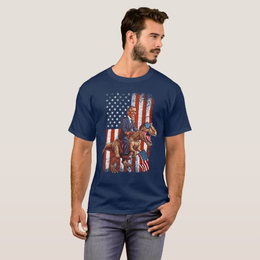 Funny Obama Riding TRex Patriotic and Sarcastic US Tシャツ (正面フル)