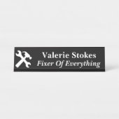 Funny Office Fixer Of Everything Silhouette Black デスクネームプレート (正面)