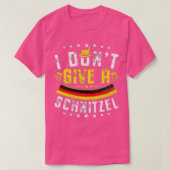 Funny Oktoberfest I Don't Give A Schnitzel German  Tシャツ (デザイン正面)