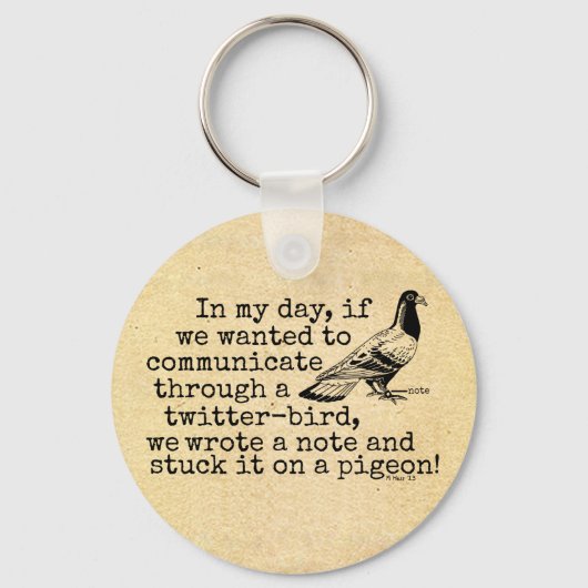 Funny Old Age Twitter Bird Pigeon キーホルダー (正面)