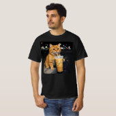 Funny Orange Cat Drinking Iced Coffee , cat Meme Tシャツ (正面フル)