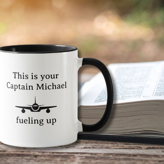 Funny Pilot Joke Captain Fueling Up Personalized マグカップ