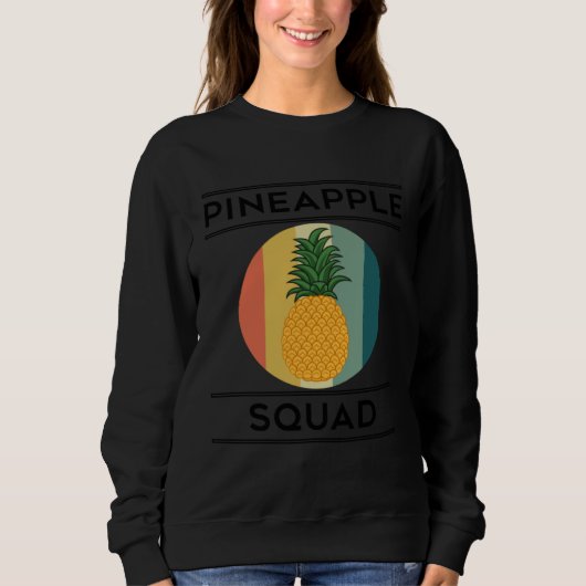 Funny Pineapple Squad Ironic Team Fruits スウェットシャツ (正面)