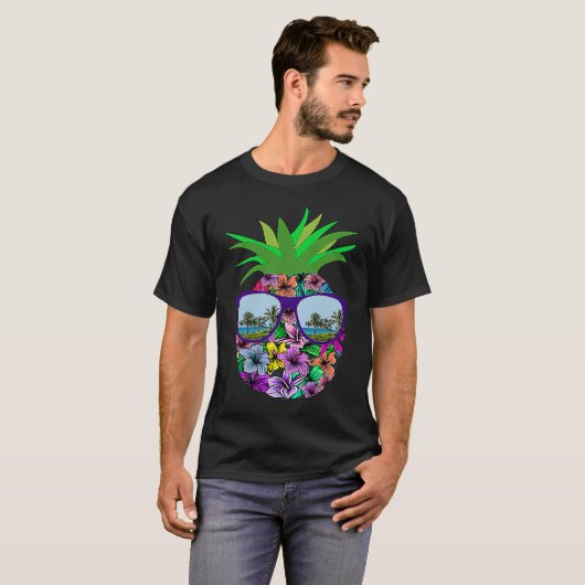 Funny Pineapple Sunglasses Aloha Hawaiian Hawaii B Tシャツ (正面フル)