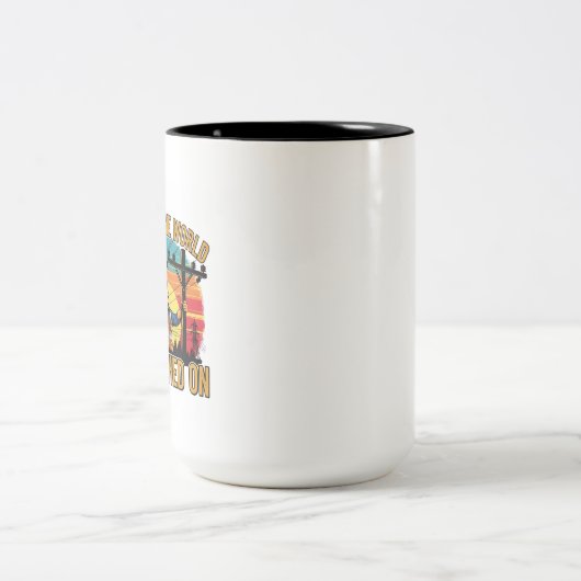 Funny Power Lineman Quote Electrical Engineer ツートーンマグカップ (中央)