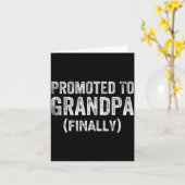Funny Promoted To Grandpa Finally Pregnancy Announ カード (黄色い花)