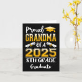 Funny Proud Grandma Of A Cl Of 2025 8th Grade Grad カード (黄色い花)