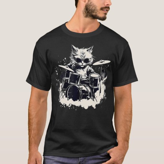 Funny Punk Kitten Kitty Cat Drummer Playing Drums Tシャツ (正面)