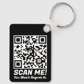 Funny QR Scan Me! Funny Regret Joke  キーホルダー (裏面)
