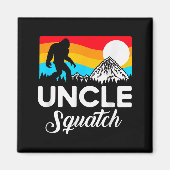 Funny Quote Uncle Bigfoot Squatch  マグネット (正面)