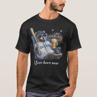 Funny Raccoon Beer Baseball Field I Live Here Now Tシャツ