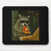Funny Raccoon Eating Zza Animal Meme  マウスパッド (正面)