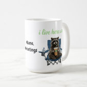 Funny Raccoon Iced Coffee I Live Here Now  コーヒーマグカップ (正面右)