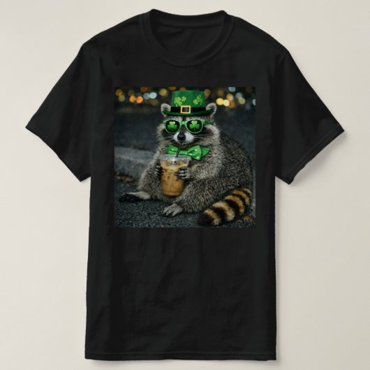 Funny Raccoon Iced Coffee St. Patrick's Day , Retr Tシャツ (デザイン正面)