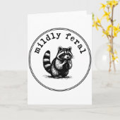 Funny Raccoon Mildly Feral Introvert Humor Animal カード (黄色い花)