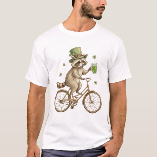 Funny Raccoon, St. Patrick's Day Irish Shamrock  Tシャツ (正面)