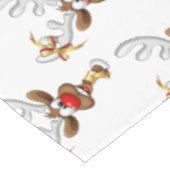 Funny Reindeer Peeking Christmas Meme  テーブルクロス (アングル)
