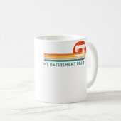 Funny Retired My Retirement Plan Sewing Quilting R コーヒーマグカップ (正面右)