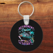 Funny Retirement Cruise 2026 Squad Tie Dye Retired キーホルダー (正面)