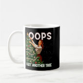 Funny Retro Christmas Oops I Got Another Tree コーヒーマグカップ (左)