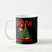 Funny Retro Christmas Oops I Got Another Tree Prem コーヒーマグカップ (左)