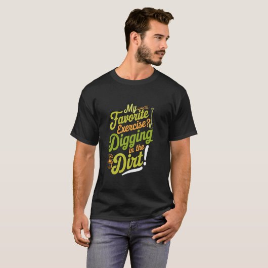 Funny Retro Gardening Digging Exercise Dirt Tシャツ (正面フル)