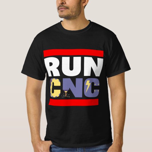 FUNNY RUN CNC MACHINIST ENGINEER MECHANIC OPERATOR Tシャツ (正面)