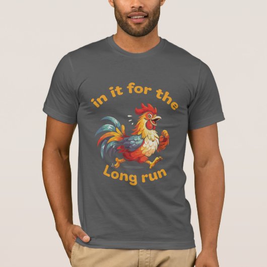 Funny Running Rooster – In It for the Long Run Tシャツ (正面)