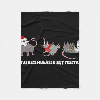 Funny Santa Opossums Overstimulated But Festive Xm フリースブランケット