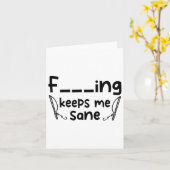 Funny Sarcastic Fishing Keeps Me Sane 1  カード (黄色い花)