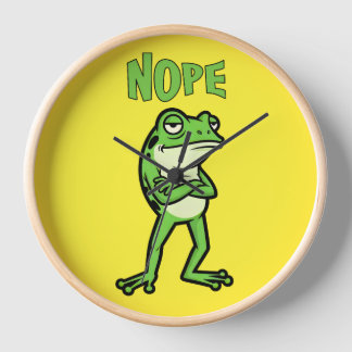 Funny Sassy Frog Nope, Grumpy Toads Cartoon Illus 壁時計