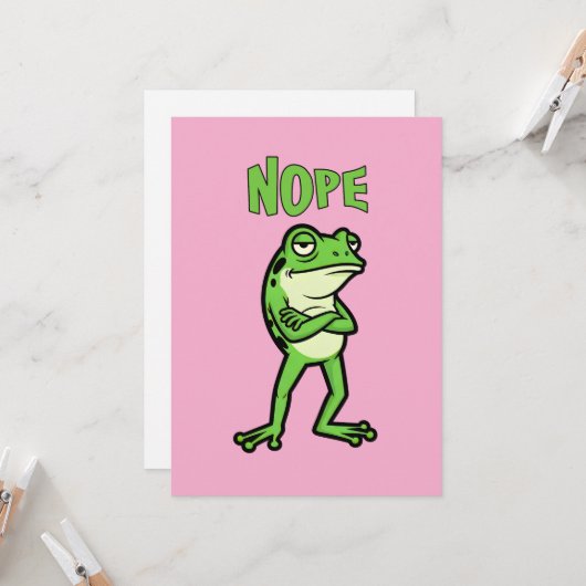 Funny Sassy Frog Nope, Grumpy Toads Cartoon Illus 招待状 (正面/裏面インサイチュ)