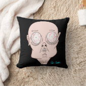 Funny scared cartoon face クッション (ブランケット)