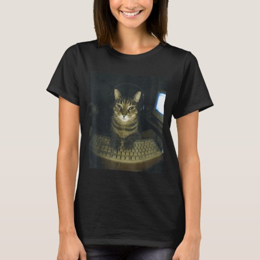 Funny Serious Gamer Cat Lovers Stud Kitty Cat Meme Tシャツ (正面)