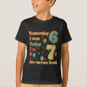 Funny Seven Year Old Birthday Six Seven Bruh Meme  Tシャツ (正面)